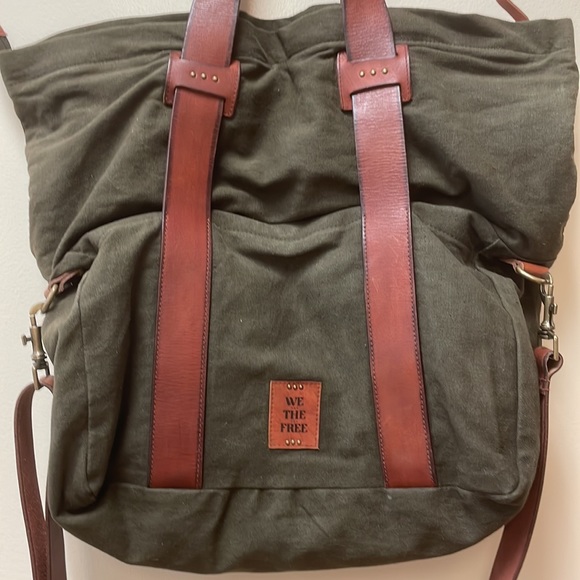 New We The Free Long Weekend Bag!!🔥🔥🔥 - Picture 8 of 16